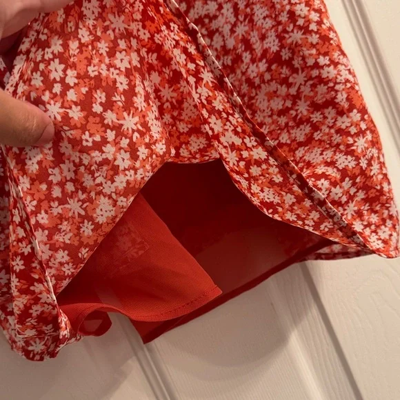 LOFT Floral Red Women's Tank Top - Picture 4 of 4